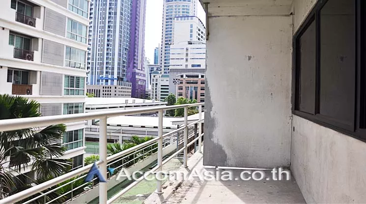 6  Office Space For Rent in Silom ,Bangkok BTS Surasak at S and B Tower AA16337